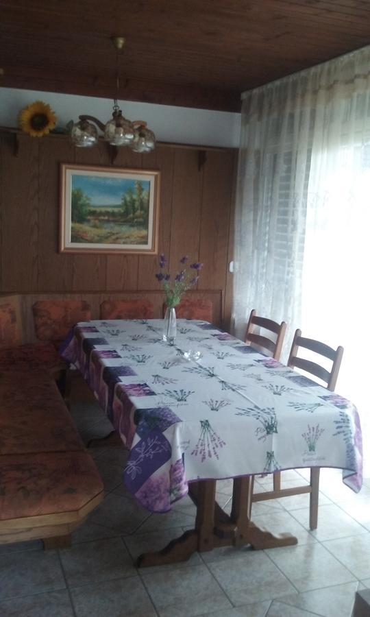 Ferienwohnung Sound Apartma Eva Radovljica Exterior foto